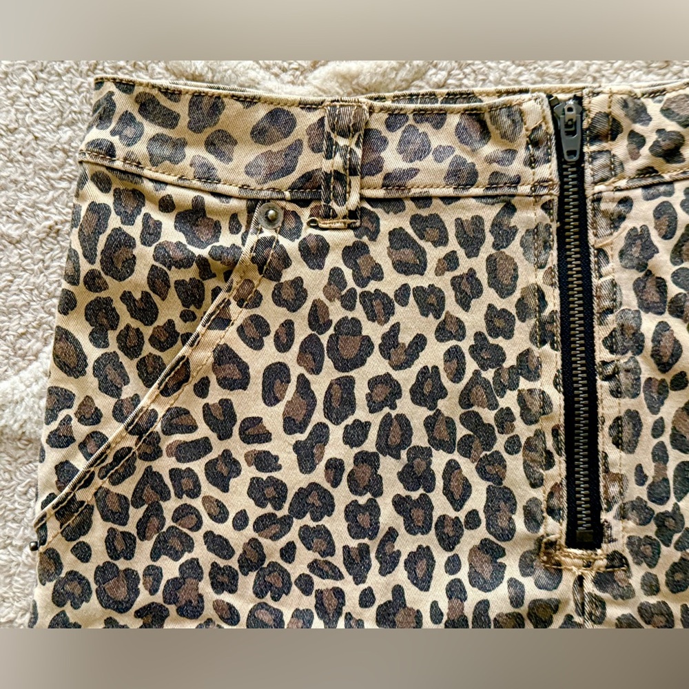 Mustard Seed Mini Skirt Women’s M Leopard Print Zip Front Anthropologie 6 8 10 - Picture 5 of 7
